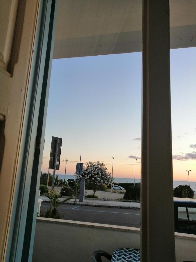 B&B Mareen Santa Maria al Bagno Luaran gambar