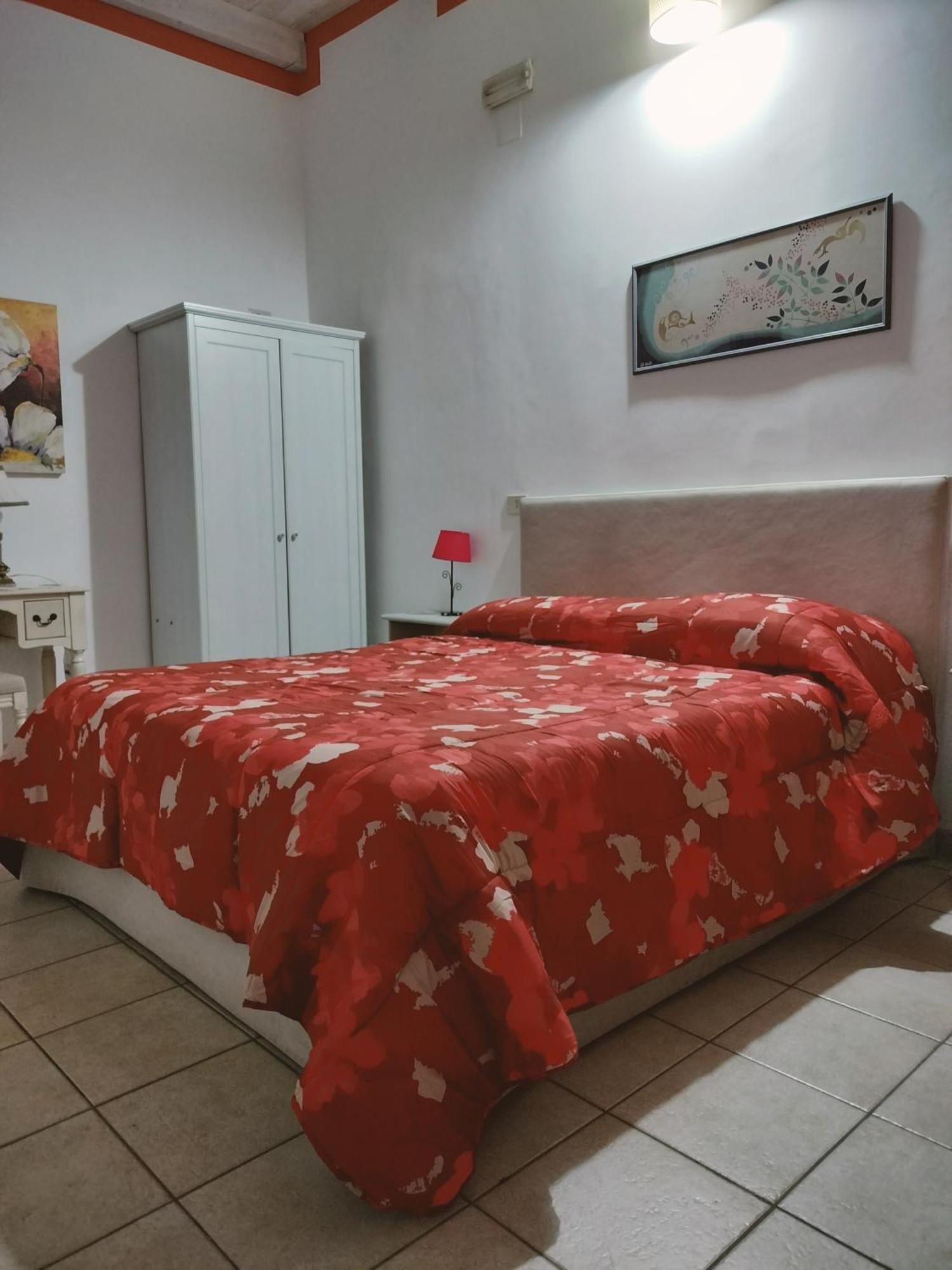 B&B Mareen Santa Maria al Bagno Luaran gambar